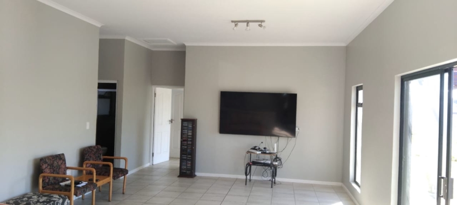 3 Bedroom Property for Sale in Kidds Beach Eastern Cape